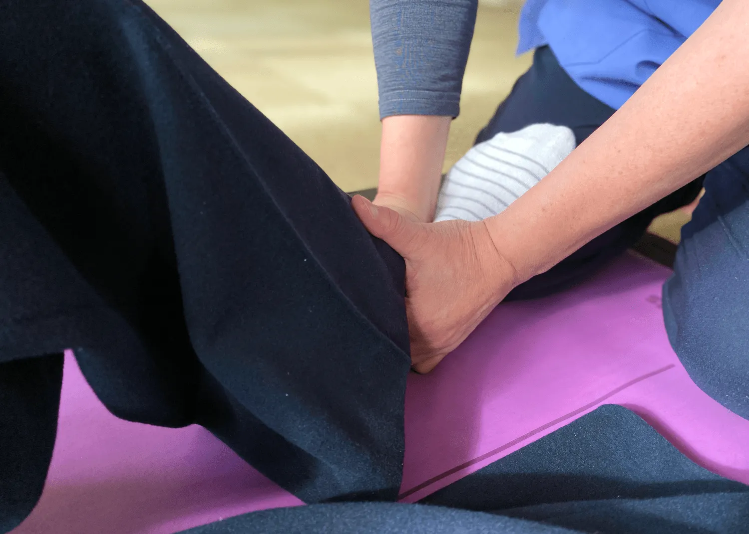 足関節矯正の様子